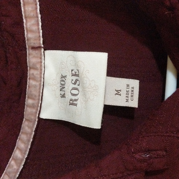 45 Knox Rose Burgundy Button down Shirt with Embroidered Flowers. Size: Medium - Picture 3 of 11